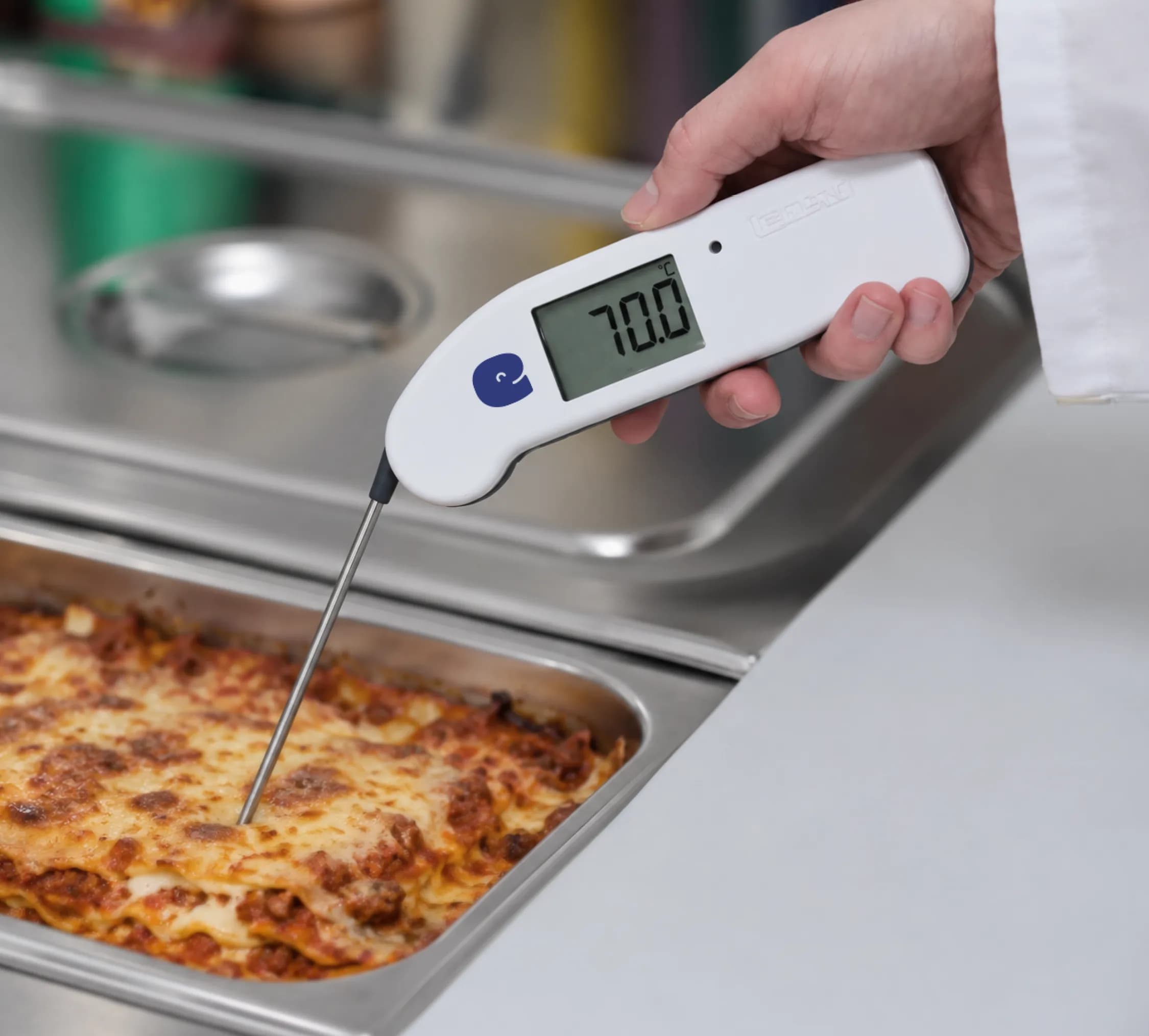 Le thermomètre Bluetooth de eEAT est pensé pour les cuisines et utile dans toutes situations